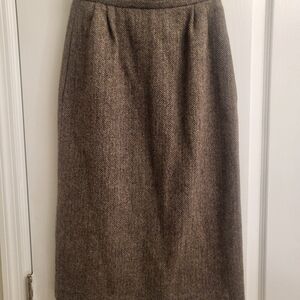 Elegant Brown Herringbone Wool Skirts